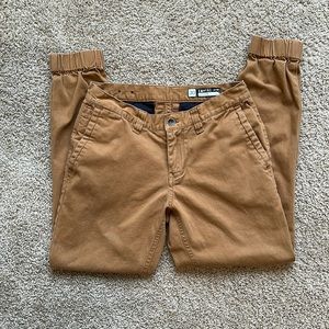 EMPYRE Jogger Style Jeans